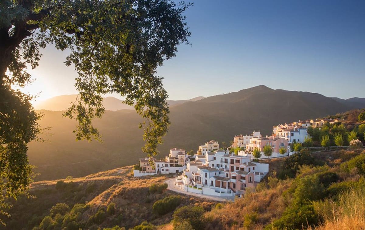 Grunde uden byggetilladelser til salg i Benahavis - € 10.000.000 (Ref: 8460077)