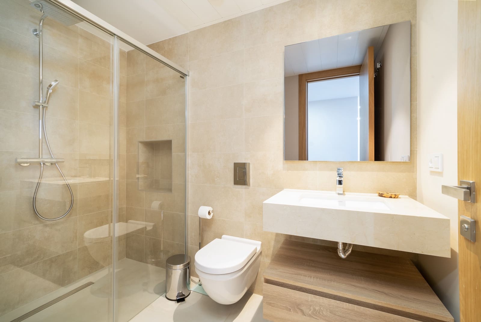 Villa til salgs i Benahavis - € 1 990 000 (Ref: 8461643)