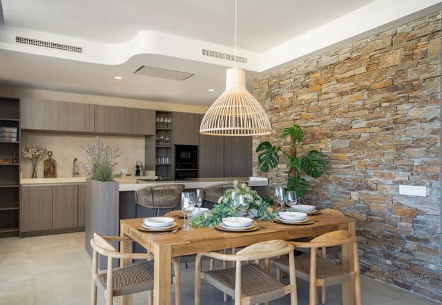 Villa til salg i El Paraíso, Benahavís - € 1.990.000 (Ref: 8461643)