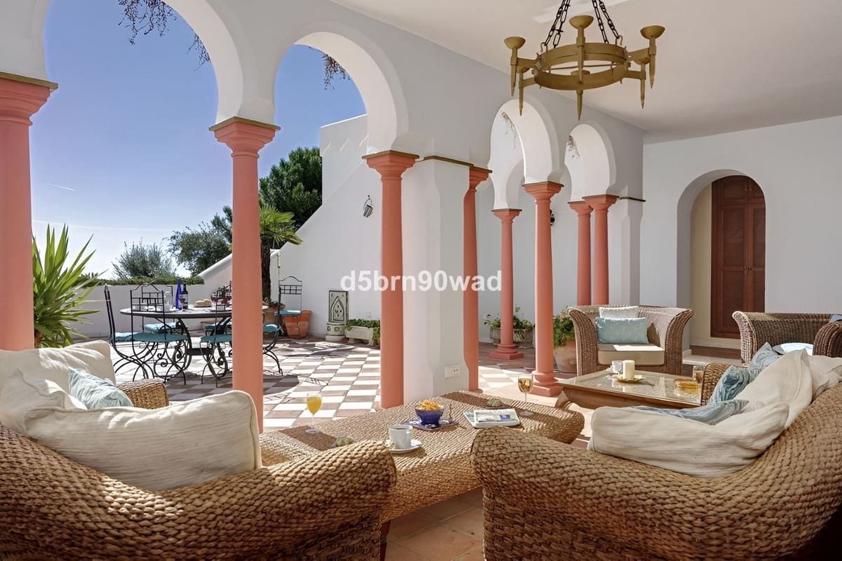 4 soveværelse Villa til salg i Gaucin med swimmingpool - € 4.000.000 (Ref: 8461653)