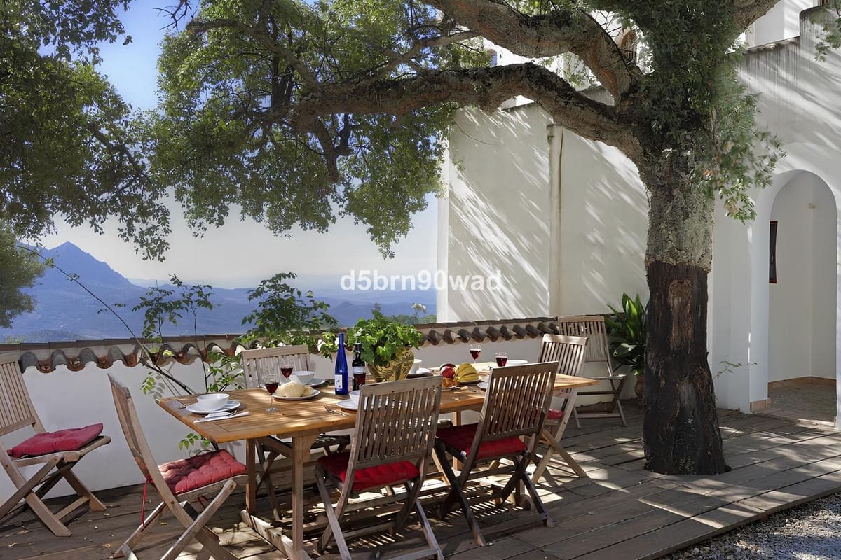 4 soveværelse Villa til salg i Gaucin med swimmingpool - € 4.000.000 (Ref: 8461653)