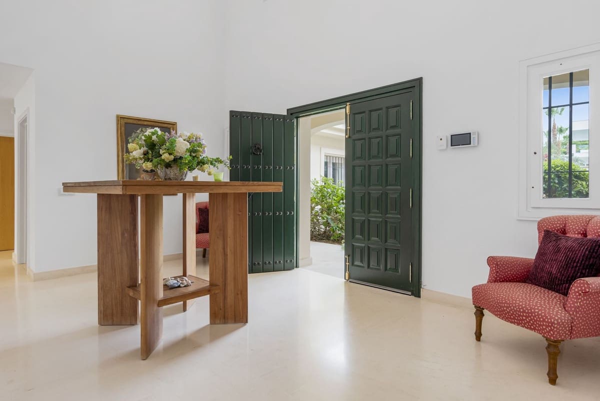 7 soveværelse Villa til salg i Sotogrande med swimmingpool garage - € 3.850.000 (Ref: 8461659)