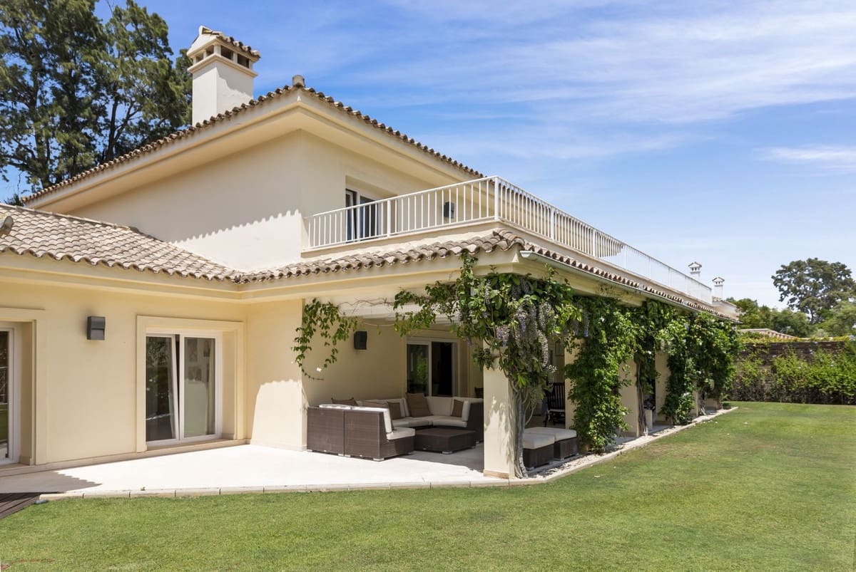 7 soveværelse Villa til salg i Sotogrande med swimmingpool garage - € 3.850.000 (Ref: 8461659)