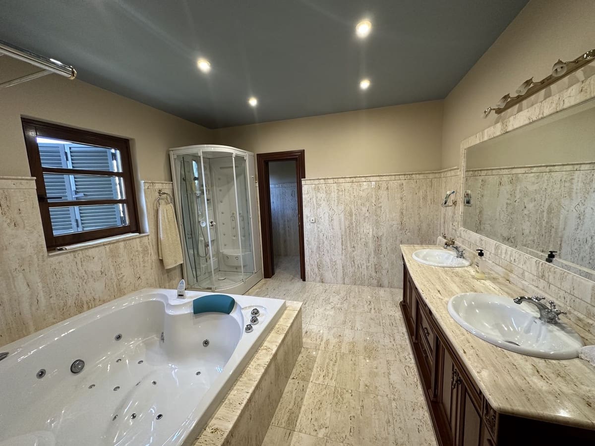 6 soveværelse Villa til salg i Campo Mijas med swimmingpool garage - € 6.000.000 (Ref: 8461668)