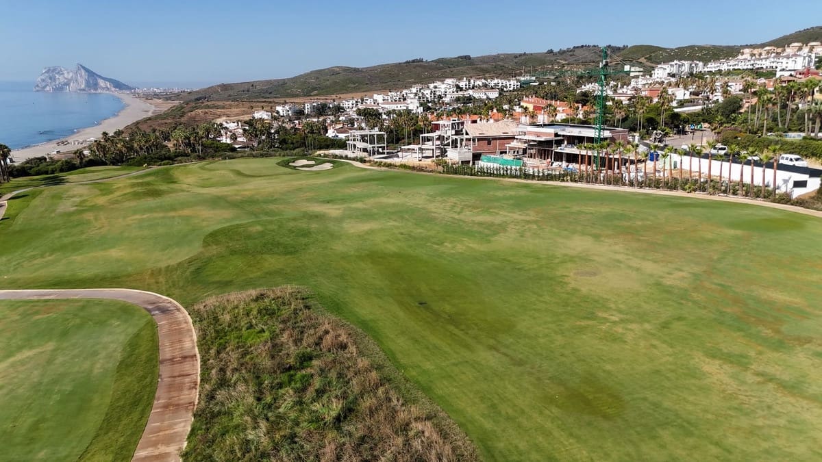 6 soveværelse Villa til salg i La Alcaidesa med swimmingpool garage - € 9.900.000 (Ref: 8461689)