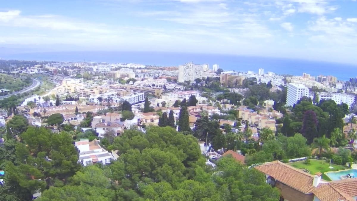 Teren niezagospodarowany na sprzedaż w Torremolinos - 4 662 960 € (Ref: 8461693)