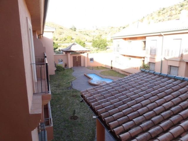 64 soveværelse Hotel til salg i Los Antonios, Málaga by med swimmingpool - € 6.950.000 (Ref: 8474683)