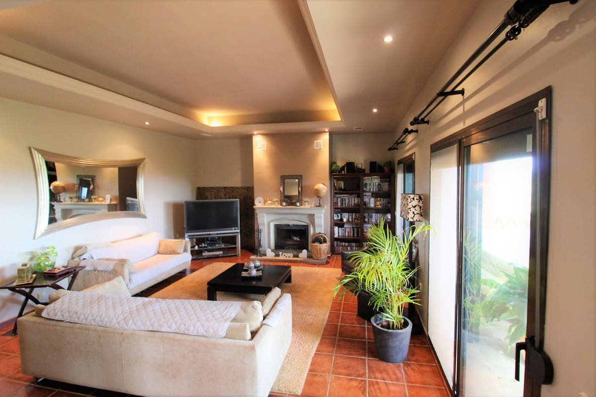 11 soveværelse Villa til salg i Marbella med swimmingpool - € 3.500.000 (Ref: 8474688)