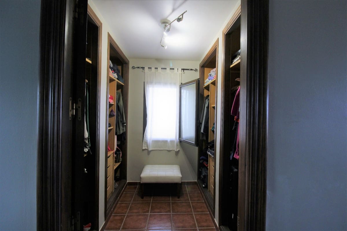 11 soveværelse Villa til salg i Marbella med swimmingpool - € 3.500.000 (Ref: 8474688)