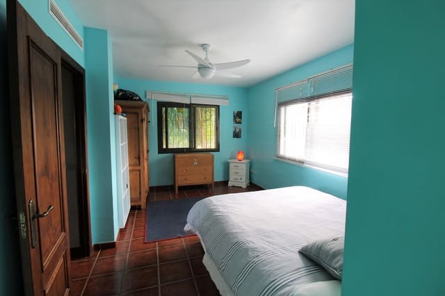 11 soveværelse Villa til salg i Lomas De Marbella, Marbella med swimmingpool - € 3.500.000 (Ref: 8474688)