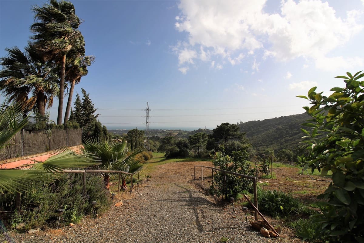 11 soveværelse Villa til salg i Marbella med swimmingpool - € 3.500.000 (Ref: 8474688)