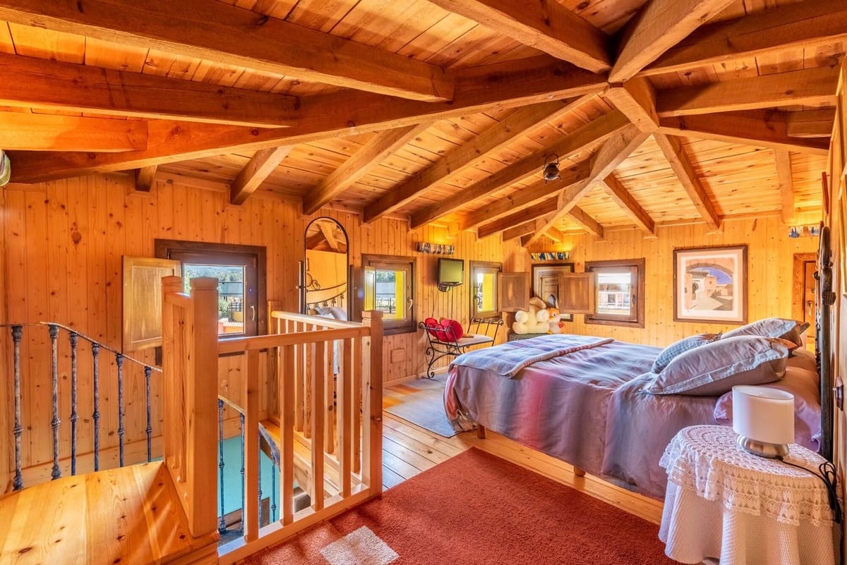 8 soveværelse Finca/Landehus til salg i Coin med swimmingpool garage - € 6.200.000 (Ref: 8474729)