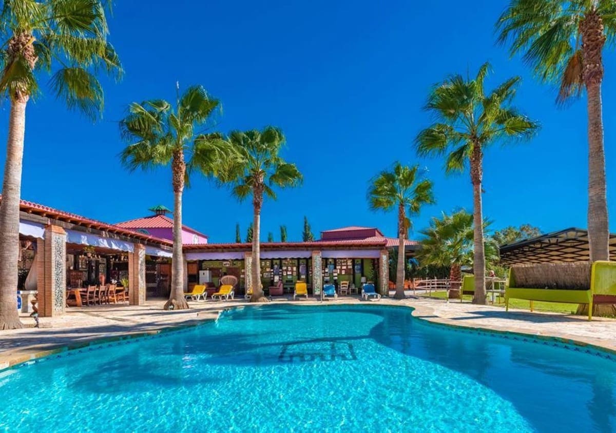 8 soveværelse Finca/Landehus til salg i Coin med swimmingpool garage - € 6.200.000 (Ref: 8474729)