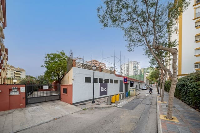 Business for sale in Centro ciudad, Fuengirola with garage - € 4,500,000 (Ref: 8474862)