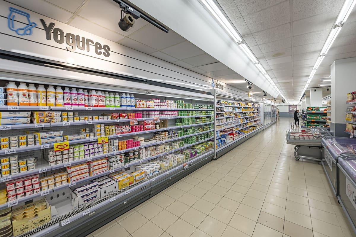 Yritys myytävänä paikassa Fuengirola mukana 
autotalli - 4 500 000 € (Ref: 8474862)