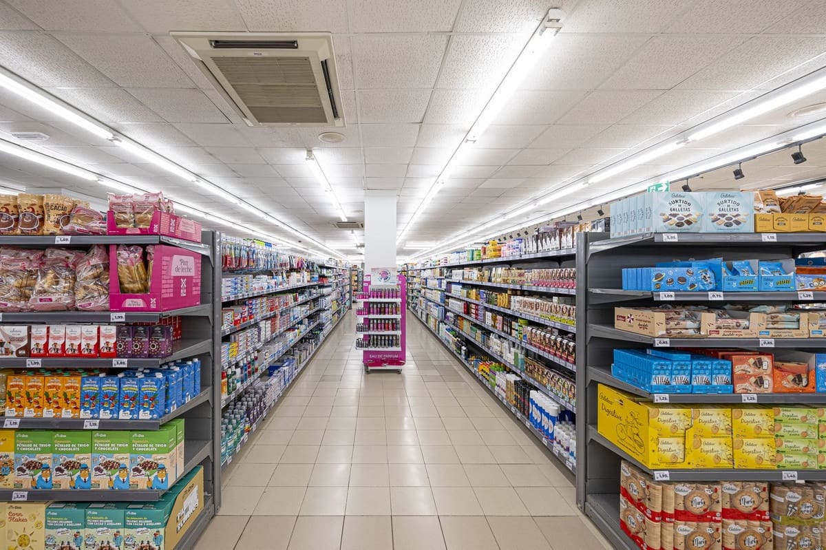 Yritys myytävänä paikassa Fuengirola mukana 
autotalli - 4 500 000 € (Ref: 8474862)