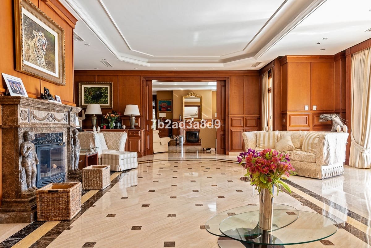 12 soverom Villa til salgs i La Zagaleta med svømmebasseng garasje - € 10 000 000 (Ref: 8474890)