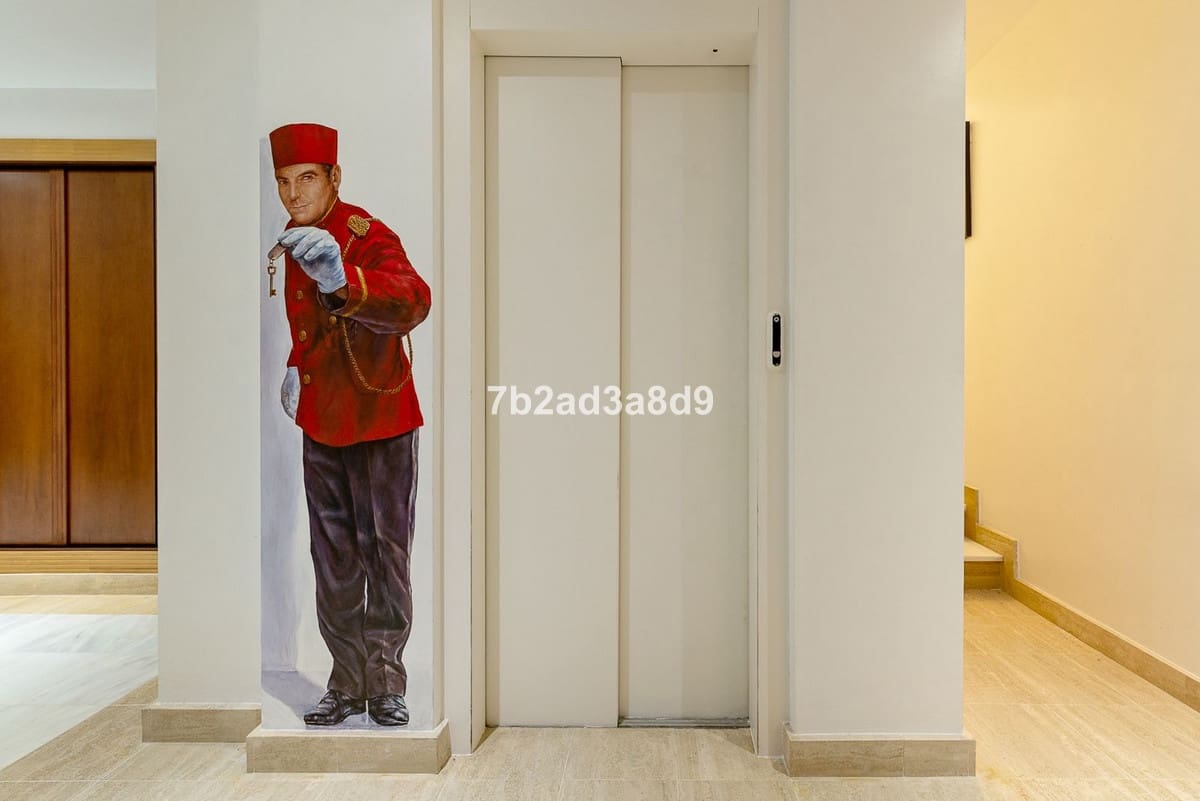 12 soverom Villa til salgs i La Zagaleta med svømmebasseng garasje - € 10 000 000 (Ref: 8474890)