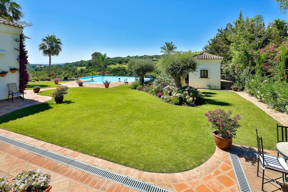 7 soveværelse Villa til salg i Sotogrande med swimmingpool garage - € 5.200.000 (Ref: 8474928)
