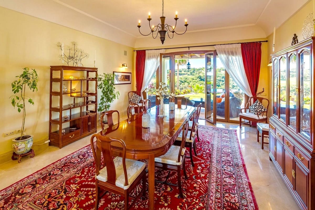 7 soveværelse Villa til salg i Sotogrande med swimmingpool garage - € 5.200.000 (Ref: 8474928)