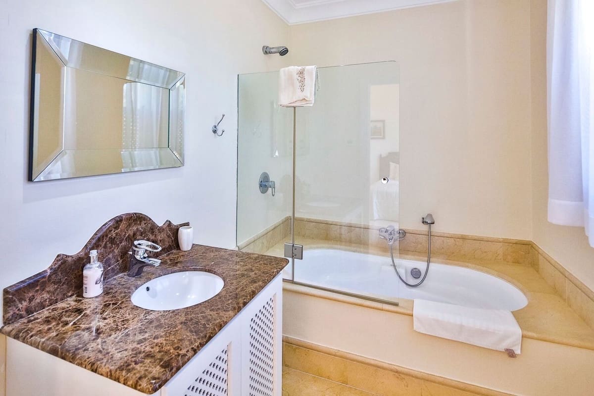 7 soveværelse Villa til salg i Sotogrande med swimmingpool garage - € 5.200.000 (Ref: 8474928)