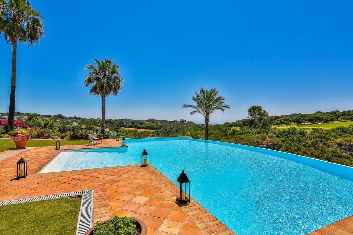 7 soveværelse Villa til salg i Sotogrande med swimmingpool garage - € 5.200.000 (Ref: 8474928)