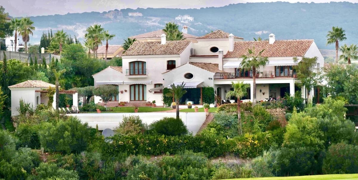 7 soveværelse Villa til salg i Sotogrande med swimmingpool garage - € 5.200.000 (Ref: 8474928)