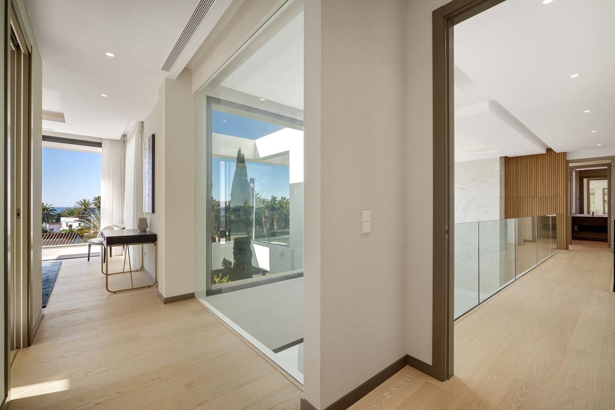 5 sovrum Villa till salu i Marbesa med pool - 3 350 000 € (Ref: 8474929)