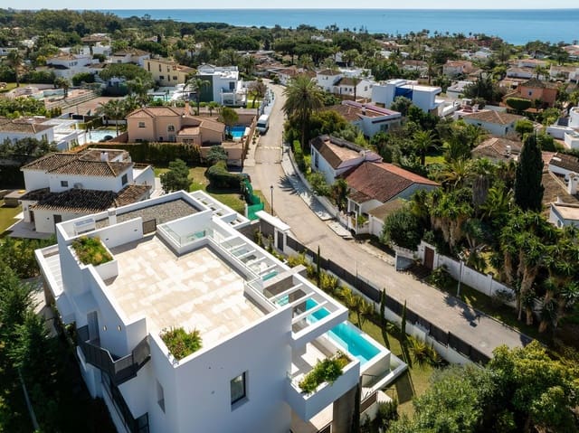 5 sypialnia Willa na sprzedaż w Marbesa, Marbella z basenem - 3 350 000 € (Ref: 8474929)