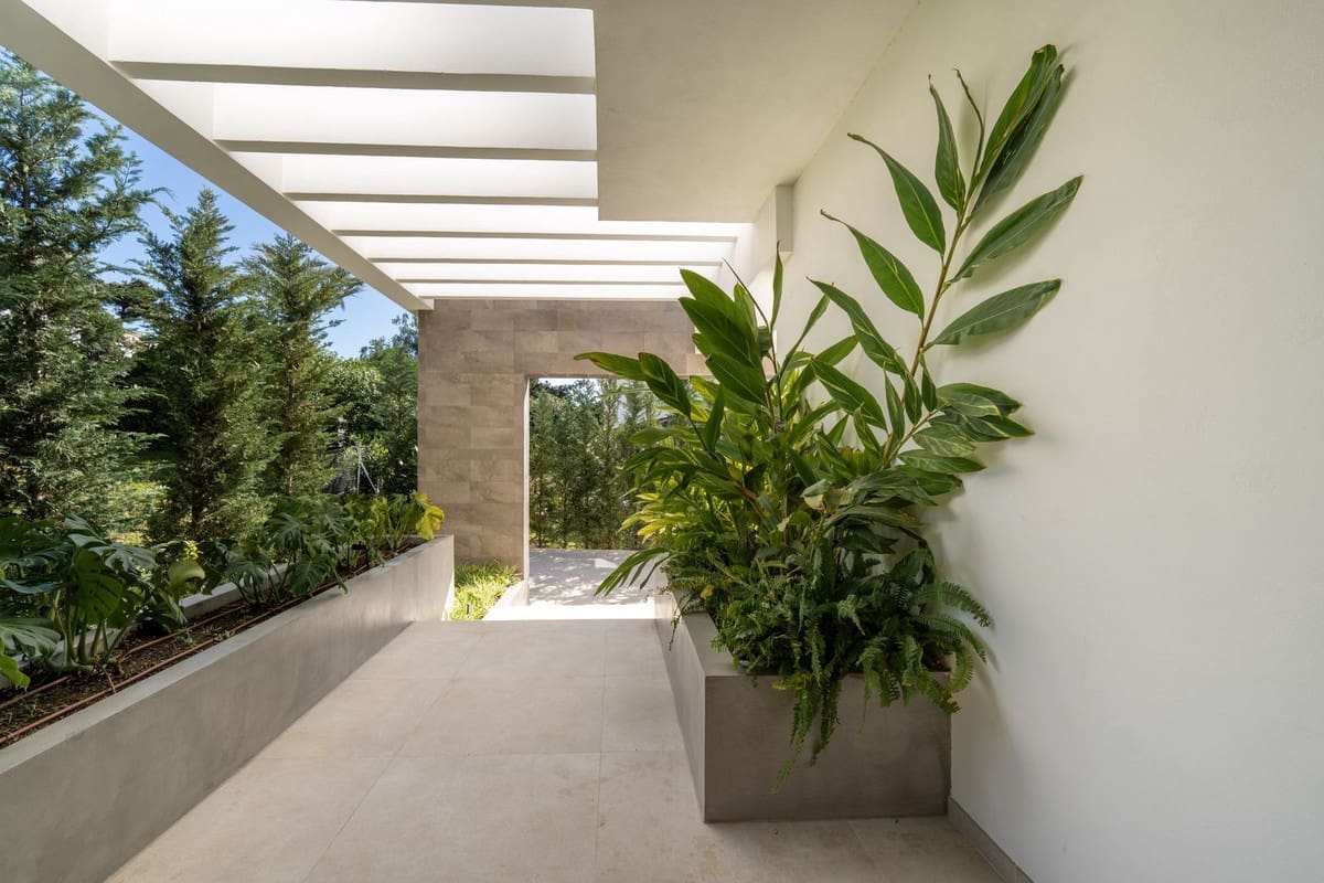 5 sovrum Villa till salu i Marbesa med pool - 3 350 000 € (Ref: 8474929)