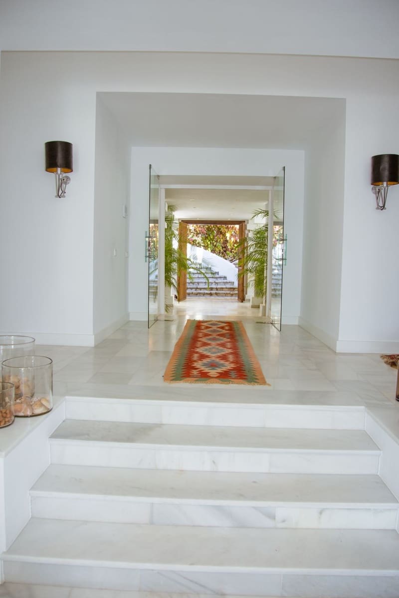 7 soveværelse Villa til salg i Marbella med swimmingpool garage - € 4.195.000 (Ref: 8474947)