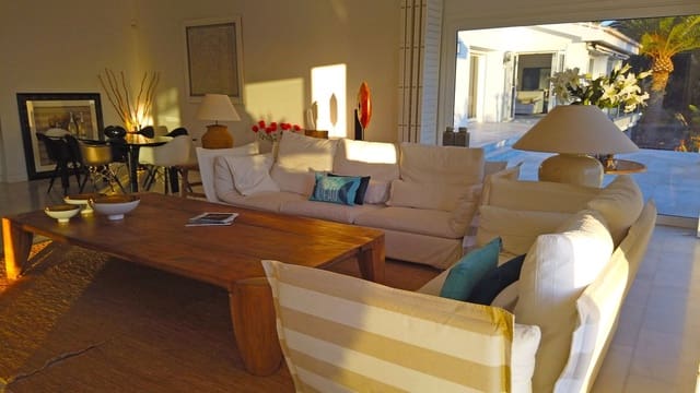 7 sypialnia Willa na sprzedaż w Hacienda Las Chapas, Marbella z basenem garażem - 4 195 000 € (Ref: 8474947)