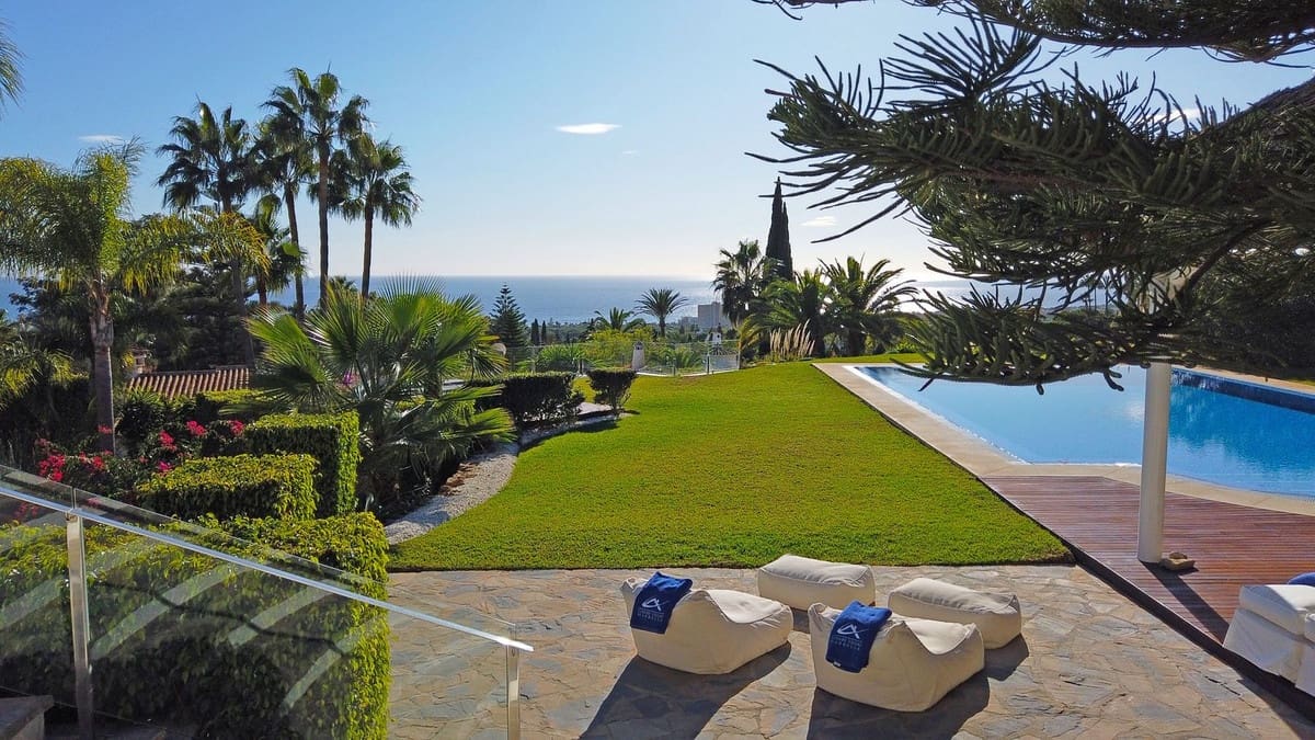 7 soveværelse Villa til salg i Marbella med swimmingpool garage - € 4.195.000 (Ref: 8474947)