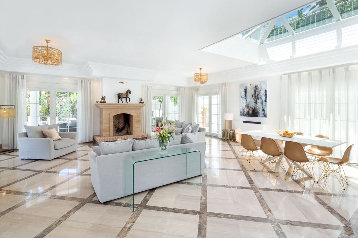 6 soveværelse Villa til salg i Elviria med swimmingpool garage - € 3.700.000 (Ref: 8474948)