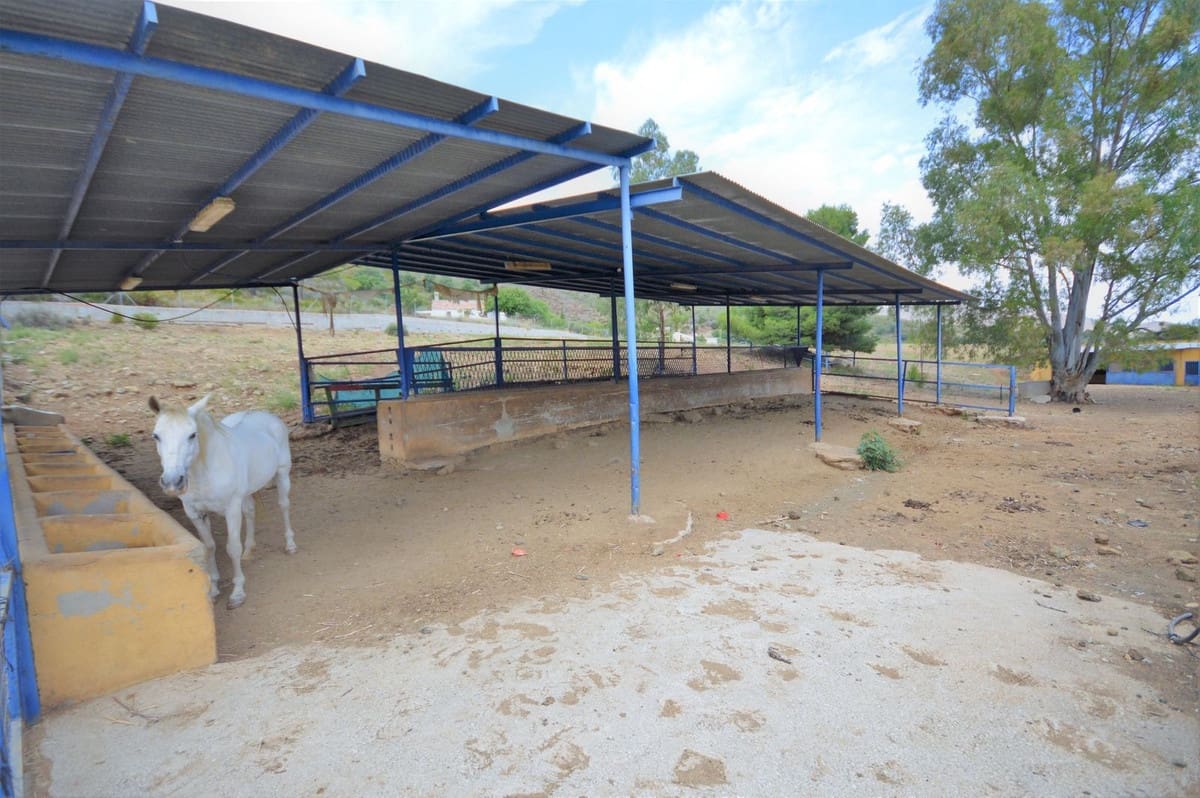 9 soverom Finca/Herregård til salgs i Mijas med svømmebasseng - € 3 150 000 (Ref: 8474956)