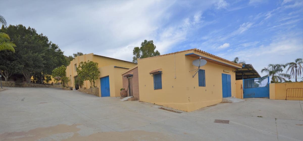 9 soverom Finca/Herregård til salgs i Mijas med svømmebasseng - € 3 150 000 (Ref: 8474956)