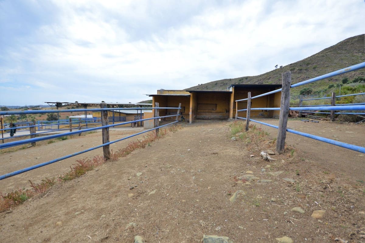 9 soverom Finca/Herregård til salgs i Mijas med svømmebasseng - € 3 150 000 (Ref: 8474956)