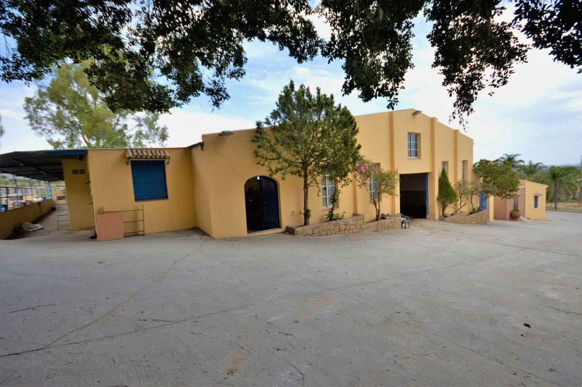 9 soverom Finca/Herregård til salgs i Mijas med svømmebasseng - € 3 150 000 (Ref: 8474956)