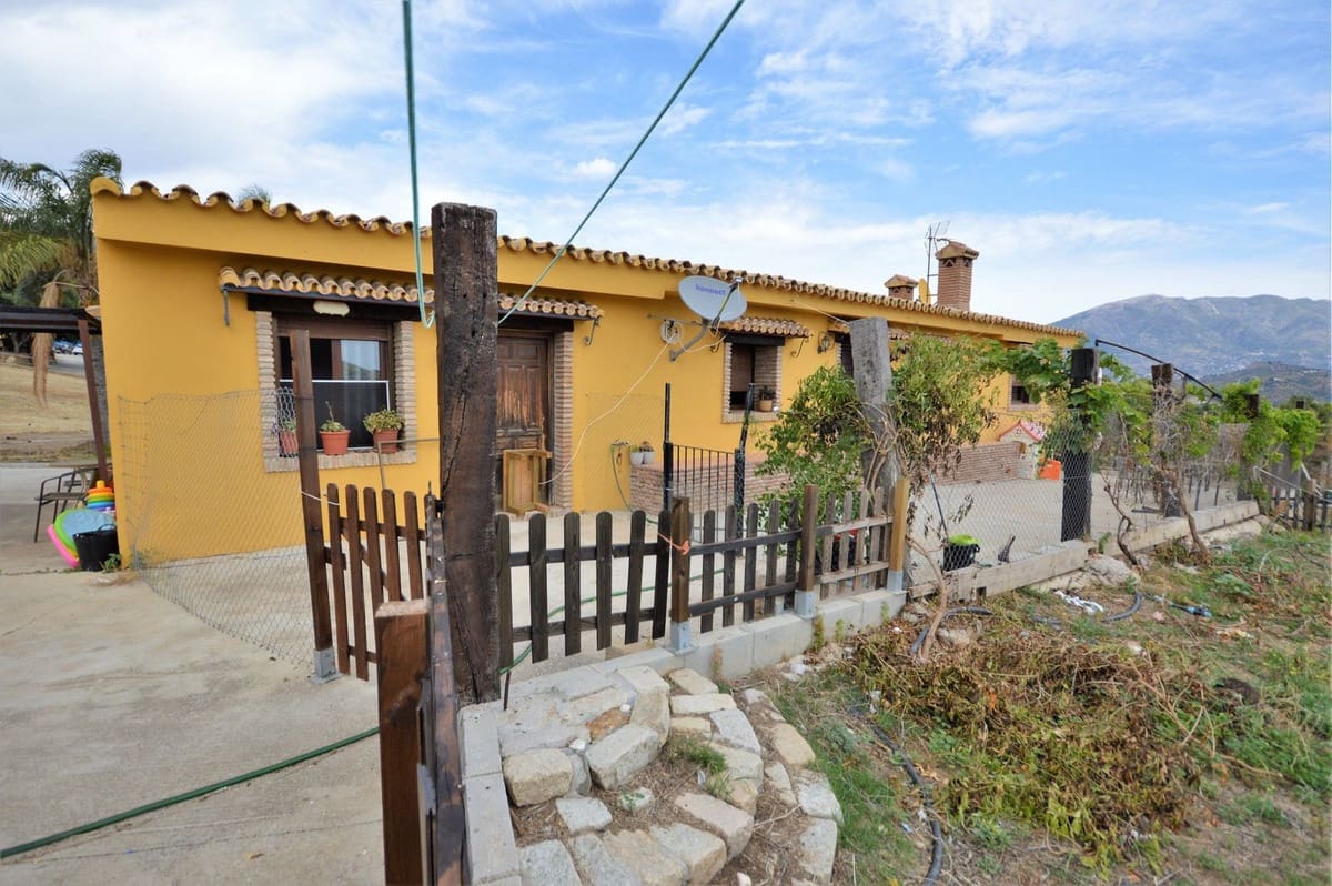 9 soverom Finca/Herregård til salgs i Mijas med svømmebasseng - € 3 150 000 (Ref: 8474956)