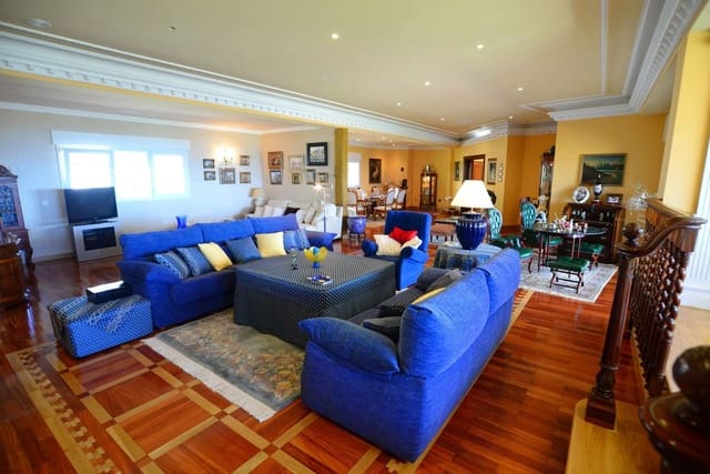 6 soverom Villa til salgs i Villa Cristina, Málaga by med svømmebasseng - € 3 150 000 (Ref: 8474966)