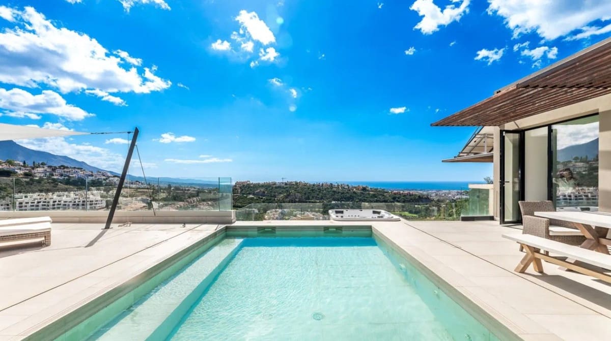 7 soveværelse Villa til salg i Los Arqueros med swimmingpool garage - € 3.950.000 (Ref: 8474994)