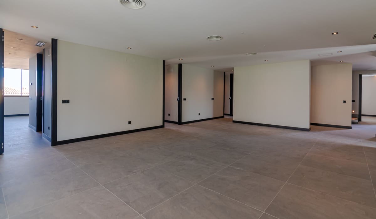 7 soveværelse Villa til salg i Los Arqueros med swimmingpool garage - € 3.950.000 (Ref: 8474994)