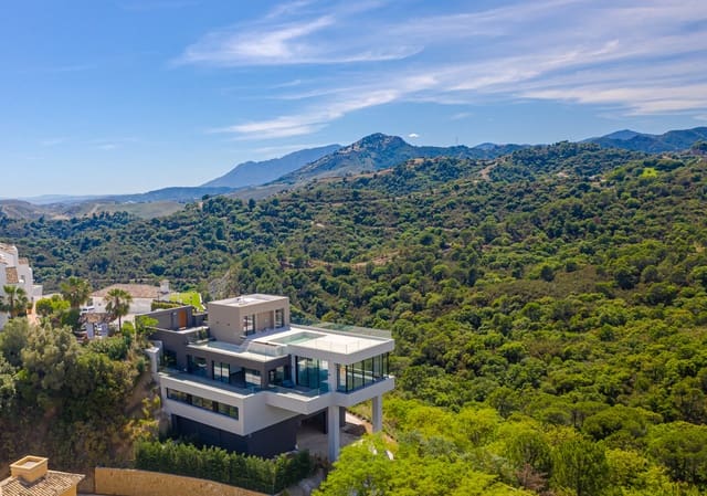 7 soveværelse Villa til salg i Los Arqueros, Benahavís med swimmingpool garage - € 3.950.000 (Ref: 8474994)