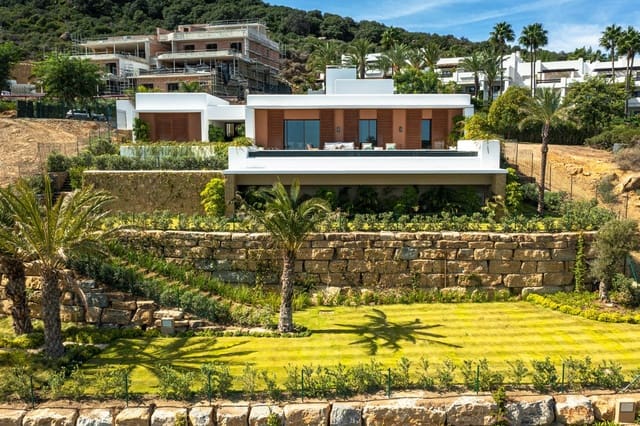 3 soverom Villa til salgs i Casares Pueblo, Casares med svømmebasseng - € 3 950 000 (Ref: 8475017)