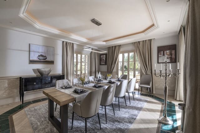 6 soveværelse Villa til salg i Sotogrande, San Roque med swimmingpool garage - € 4.700.000 (Ref: 8475030)