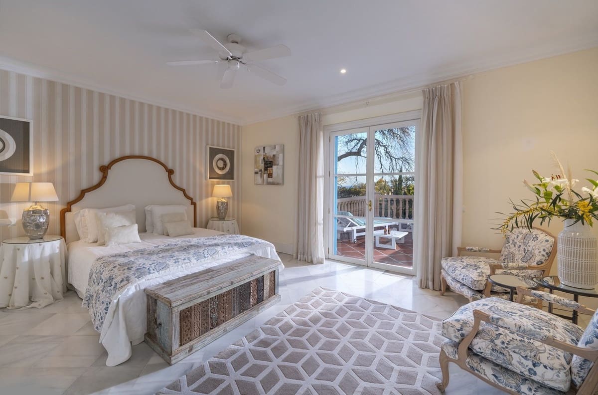 6 soveværelse Villa til salg i Sotogrande med swimmingpool garage - € 4.700.000 (Ref: 8475030)