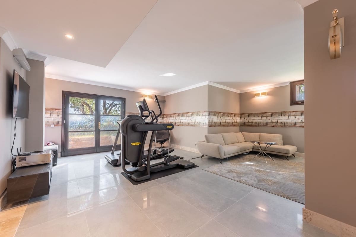 5 soveværelse Villa til salg i La Zagaleta med swimmingpool garage - € 12.000.000 (Ref: 8477729)