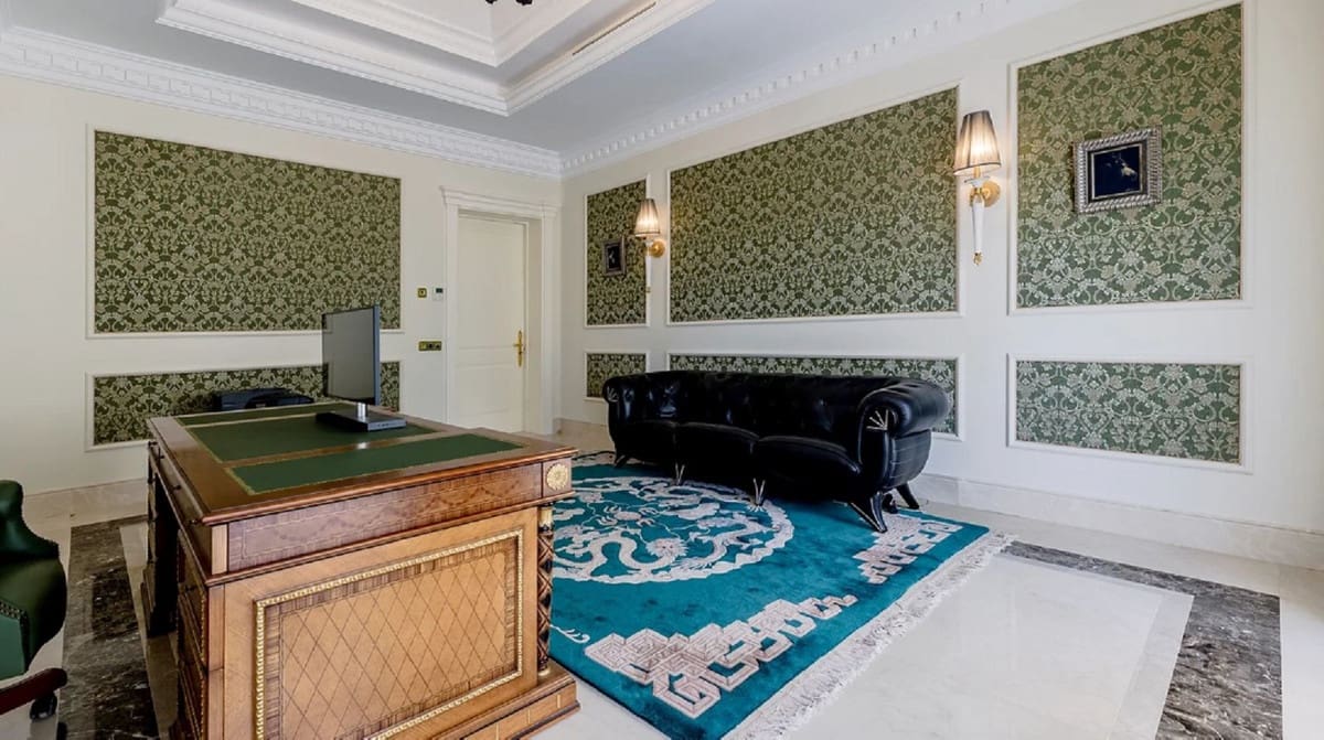 7 bedroom Villa for sale in Golden Mile with pool garage - € 24,000,000 (Ref: 8477731)