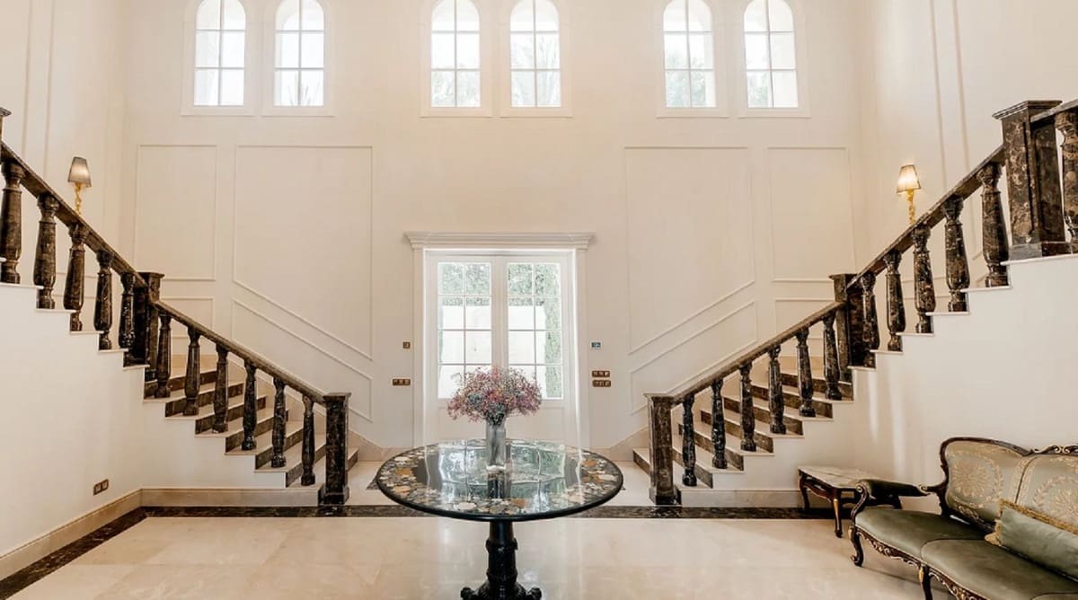 7 bedroom Villa for sale in Golden Mile with pool garage - € 24,000,000 (Ref: 8477731)