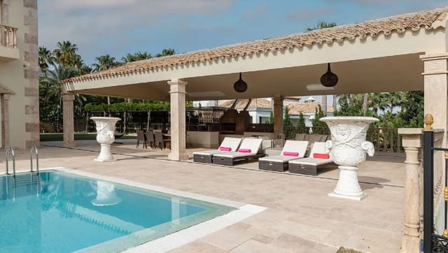 7 bedroom Villa for sale in Sierra Blanca, Marbella with pool garage - € 24,000,000 (Ref: 8477731)